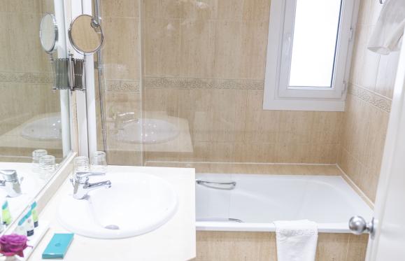 DOPPELZIMMER (1 oder 2 Betten)