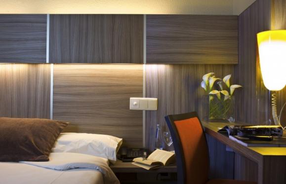 EINZELZIMMER (1 Doppelbett)