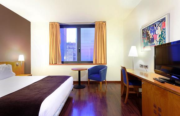 BASIC DOUBLE/TWIN ROOM