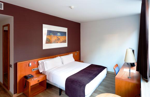 BASIC DOUBLE/TWIN ROOM